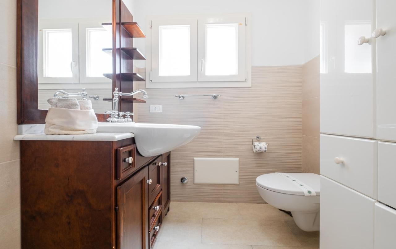 Casa D'Amore Con Piscina Privata Alessano Exterior foto